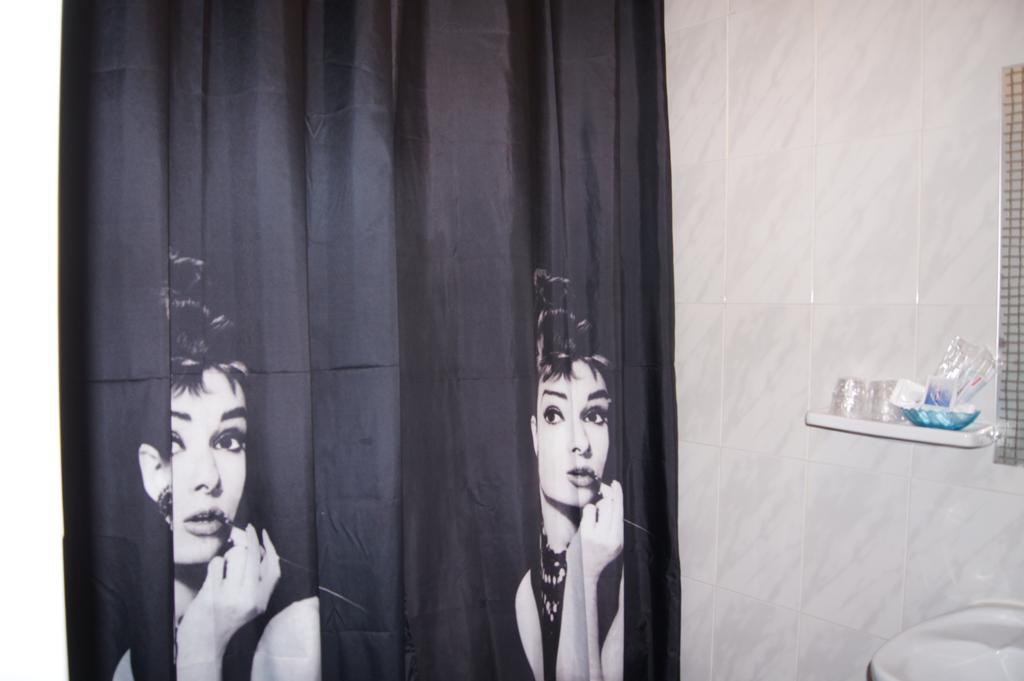 Hostal Comercio دينايا المظهر الخارجي الصورة